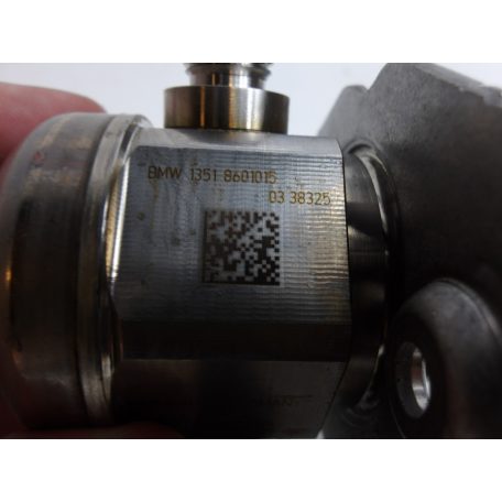 ÁR/DB [GYÁRI ÚJSZERŰ] BMW MAGASNYOMÁSÚ PUMPA 1-4 / 5-8 |  5-ÖS G30 / 7-ES G11 G12 | 13 51 8601015 / 13 51 8643464