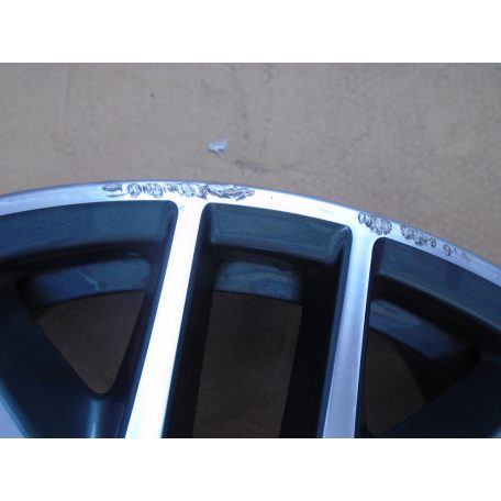 [GYÁRI HASZNÁLT] BMW - Alufelni 20" - Kreuzspeiche 636 Orbitgrey - ELSŐ tengely - 5-ös G30 ; G31 