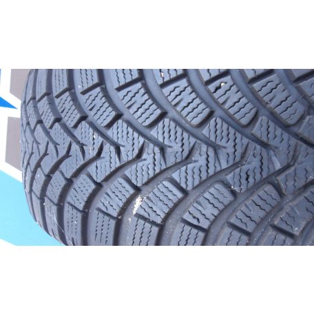  ÁR/DB[GYÁRI HASZNÁLT ]FALKEN HS 01 205/55R17 95V XL TÉLI GUMI DOT1619 