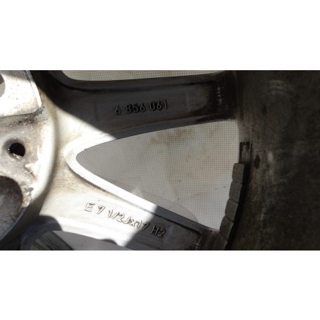 [GYÁRI BONTOTT] BMW FELNI F48/F39 X1/X2 STYLE 560 7JX17 ET52 6856061