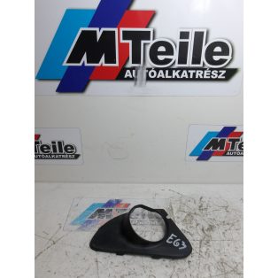   [GYÁRI BONTOTT] BMW KÖDLÁMPA BURKOLAT/TARTÓ JOBB | 6-OS E63 / E64 | 51 11 7055526