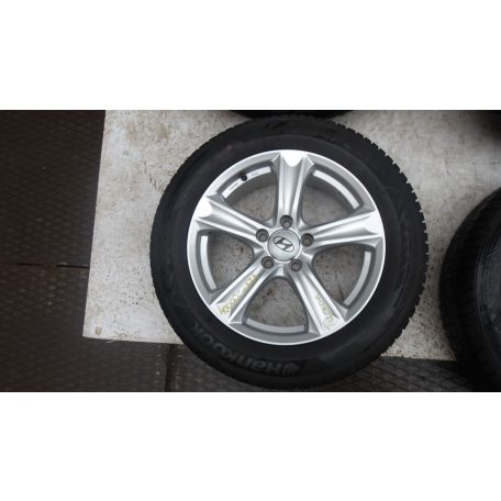 (ÁR/DB)[GYÁRI ÚJSZERŰ] HYUNDAI TUCSON TÉLI FELNI 7JX17 ET45  KH04 7017 HANKOOK 215/60R17 DOT2219 6.24mm