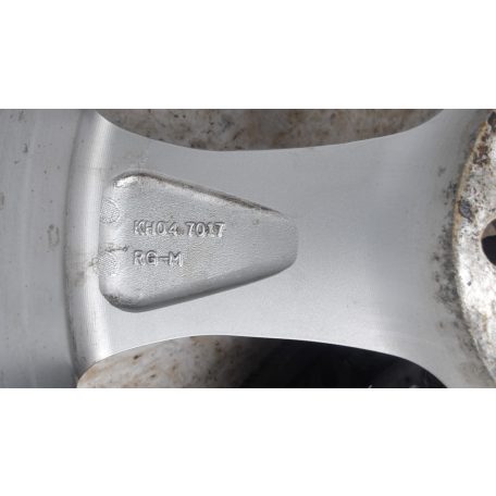 (ÁR/DB)[GYÁRI ÚJSZERŰ] HYUNDAI TUCSON TÉLI FELNI 7JX17 ET45  KH04 7017 HANKOOK 215/60R17 DOT2219 6.24mm