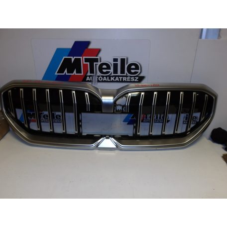 (GYÁRI ÚJSZERŰ) BMW Hűtőrács G60/G61 VILÁGÍTÓ |8084683