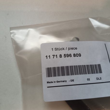 (GYÁRI ÚJ) BMW Tömítés 3-as G20+LCI / G21+LCI / 4-es G22+LCI * G23+LCI / G26 / 5-ös G30+LCI / G31+LCI / 6-os G32 GT LCI / 7-es G11+LCI / G12+LCI / 8-as G14 / G15 / G16 / X3 G013LCI / X4 G02+LCI / X5 G05+LCI / X6 G06+LCI / X7 G07+LCI 