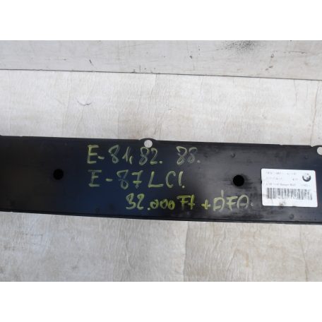 [GYÁRI HASZNÁLT] BMW E81 E82 E88 E87 LCI Első lökháritó merevitő 