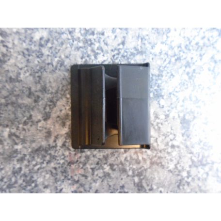 [GYÁRI ÚJ] BMW Isofix Takaró fedél / X3 E83+lci (Ár/db!)