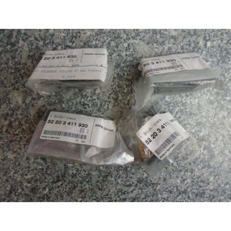 [GYÁRI ÚJ] BMW Isofix Takaró fedél / X3 E83+lci (Ár/db!)