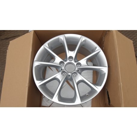 [GYÁRI ÚJ]BMW FELNI V-Spoke 398 F30/F31/F32/F33/F36 8.5JX18 ET47 6796251