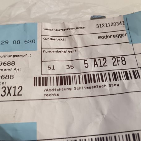 (GYÁRI ÚJ) BMW Záróelem  iX3 G08 BEV+LCI / X3 M F97 LCI / X4 G02 LCI / M F98 LCI 