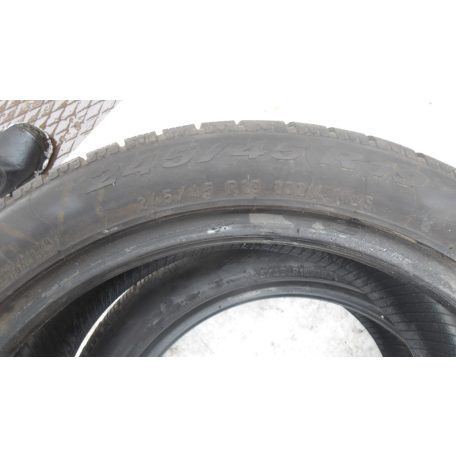 (2DB) ÁR/DB GYÁRI HASZNÁLT TÉLI GUMI PIRELLI SOTTOZERO 245/45R19 DOT3312 6.4mm