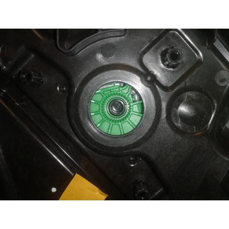 [GYÁRI ÚJ] BMW - ABLAKEMELŐ PANEL - BAL OLDALI HÁTSÓ - 1-ES / F40 - | 51 33 7465247 |