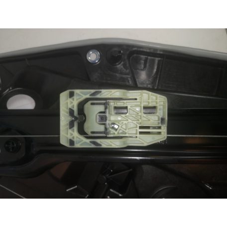 [GYÁRI ÚJ] BMW - ABLAKEMELŐ PANEL - BAL OLDALI HÁTSÓ - 1-ES / F40 - | 51 33 7465247 |