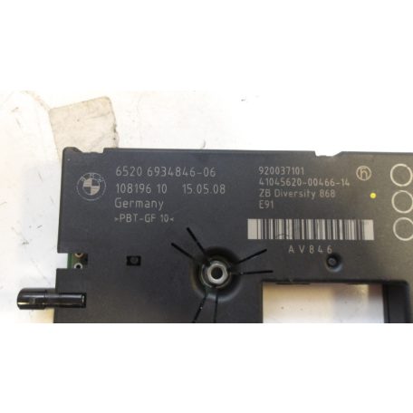 BMW GYÁRI BONTOTT E91 ANTENNA ERŐSÍTŐ 6934846