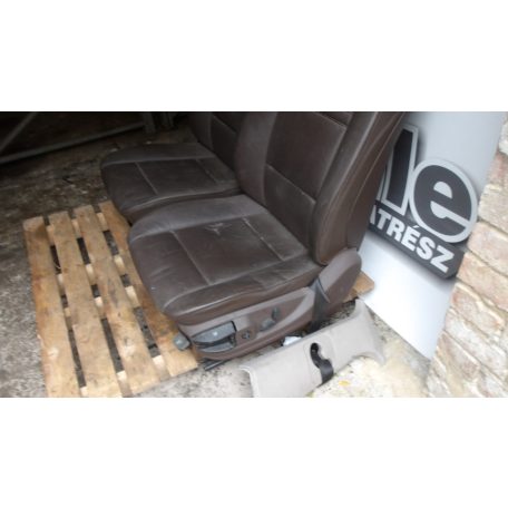 [GYÁRI BONTOTT] BMW X5 E70 7SZEMÉLYES KOMPLETT BARNA BŐR BELSŐ