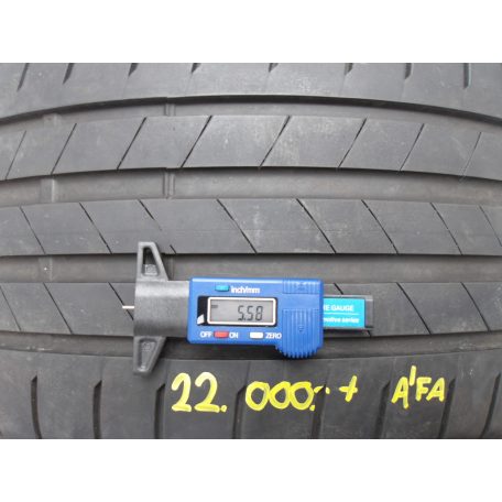 (2DB ÁR/DB)[GYÁRI HASZNÁLT JAVÍTOTT] BRIDGESTONE - TURANZA T005 ("*"; RSC) | 255/35R19 96Y | DOT: 4123  5.6MM