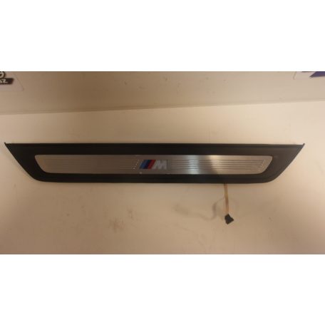 [GYÁRI BONTOTT] BMW G30/G31 BAL ELSŐ KÜSZÖBBELÉPŐ "M"