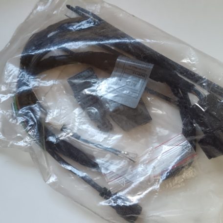 (GYÁRI ÚJ) BMW GPS Telepítési készlet 3-as E90+LCI / E91+LCI / E92+LCI / E93+LCI