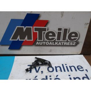   [GYÁRI ÚJ]MERCEDES CLA C118 ELSŐ TAKARÓ/TARTÓ ELEM BAL ELSŐ A 118 885 770