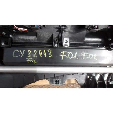 [GYÁRI BONTOTT] BMW F01/F02 FŰTÉSBOX KOMPLETT 9241194