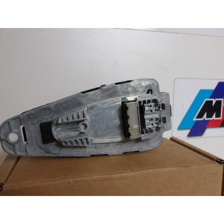 (GYÁRI BONTOTT) BMW Tetőantenna 2-es F45 / F46 / 5-ös G31 / 6 -os G32 GT / X1 F48 / X2 F39 / X3 G01 / X4 F26 / G02 / X5 F15 / M F85 / X6 F16 / M F86