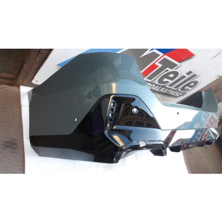 [GYÁRI BONTOTT] BMW G60 M" HÁTSÓ LÖKHÁRÍTÓ DIFFÚZORRAL, KIS SÉRÜLÉSSEL