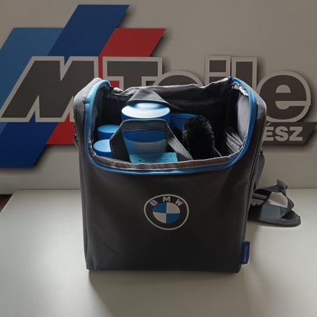 (ÚJ EREDETI ) BMW Autóápolási szett táskával 