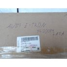 [GYÁRI BONTOTT] AUDI HÁTSÓ KÖZÉPSŐ LÁMPA (LED) | E-TRON Sportsback/ Quattro | 4KE-945-095-E