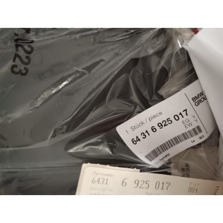 (GYÁRI ÚJ) BMW Burkolat 1-es E81 / E82 / E87+LCI / E88 / 3-as E90+LCI / E91+LCI / E92+LCI / E93+LCI / X1 E48