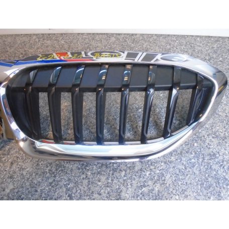 [GYÁRI HASZNÁLT] BMW - Vese , Hűtőrács , grill  3-as / G20 ; G21 Basis