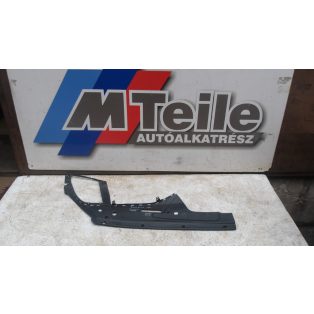 [GYÁRI BONTOTT]BMW F01/F02 MOTORTÉR BURKOLAT 7019802