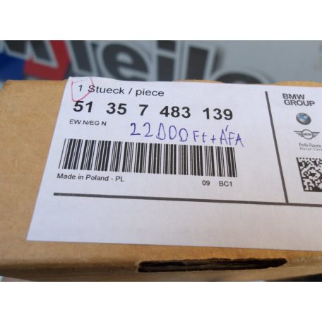[GYÁRI ÚJ] BMW BAL HÁTSÓ AJTÓ DÍSZCSÍK | 2-ES F44 / F77 | 51 35 7483139