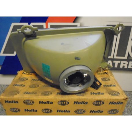 [UTÁNGYÁRTOTT] AUDI 80 - FÉNYSZÓRÓ | JOBB OLDALI | 8/78 -> 7/84 | 1AG122058001